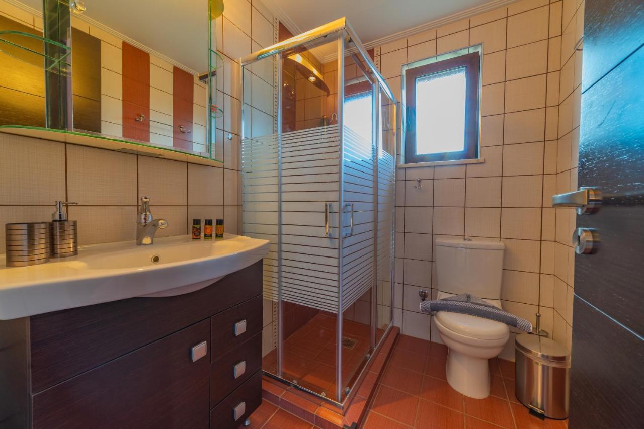 Deluxe Villa Kamba With Sea View Aptera Eksteriør billede